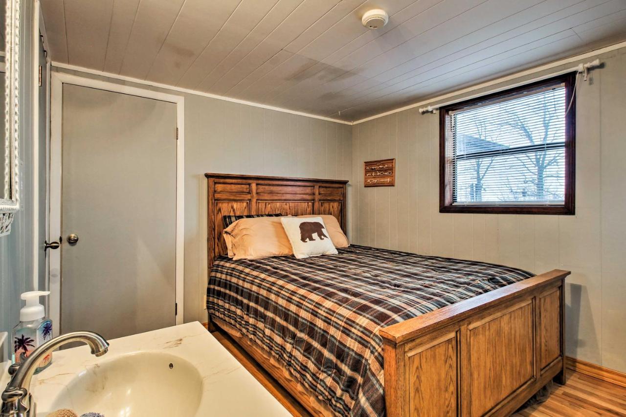 Rustic Stockton Lake Cabin Half Mile To Boat Ramp! Buitenkant foto